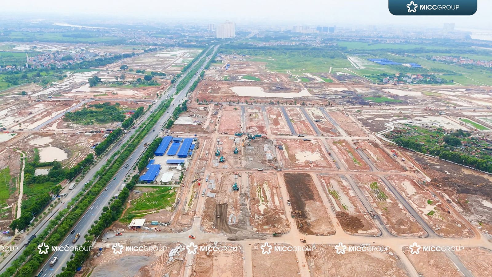 .Hình ảnh tiến độ xây dựng dự án Vinhomes Global Gate vào tháng 09 năm 2024.